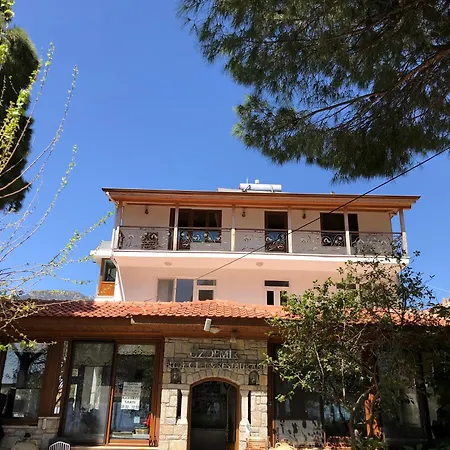Oezdemir Datça